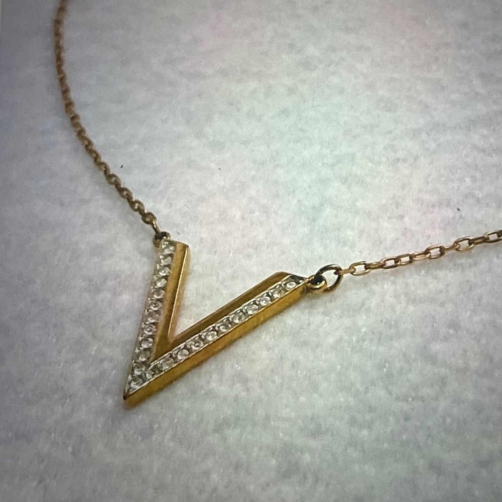 NEW Swarovski Delta V Necklace Rose Gold Crystal Pave 15" | 5140120 - Picture 3 of 7